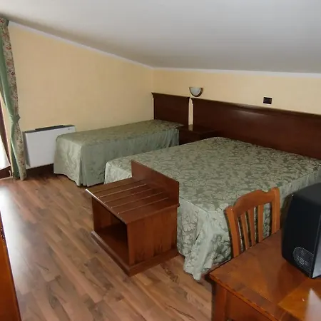 ホテル Pozzo Cavo